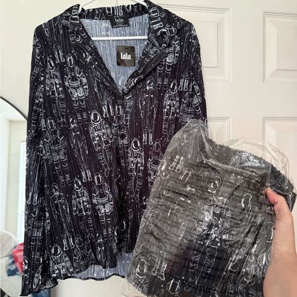 NWT Dressed in LALA astronaut plisse set Size L - Picture 1 of 2